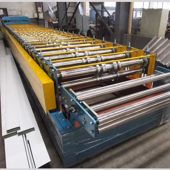 Tôle d'acier ondulée en aluminium galvanisée par toiture en métal faisant la machine
